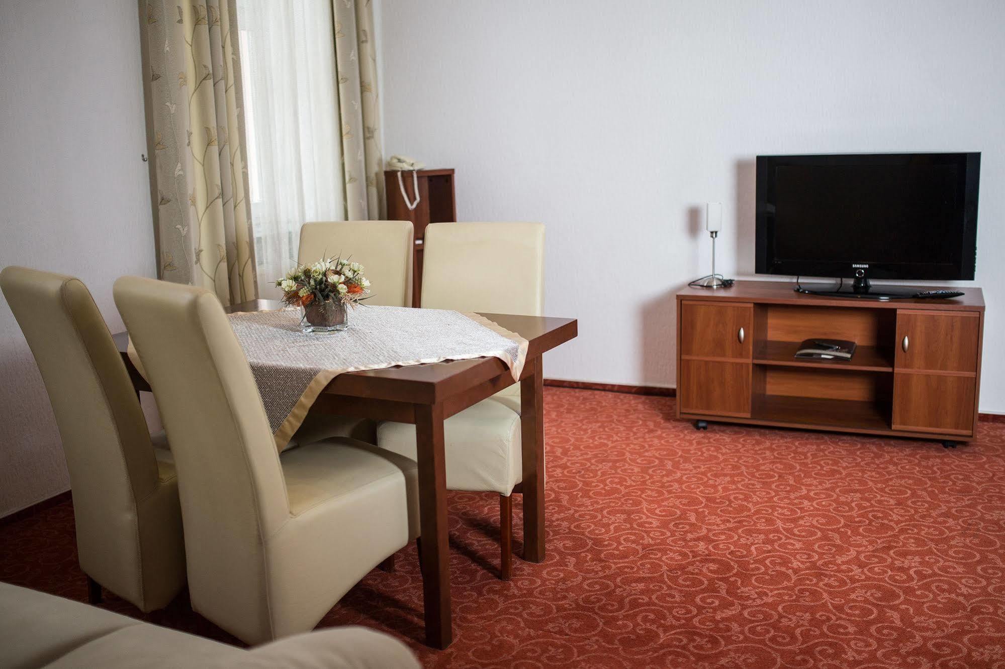 Aiden By Best Western Lodz Екстер'єр фото