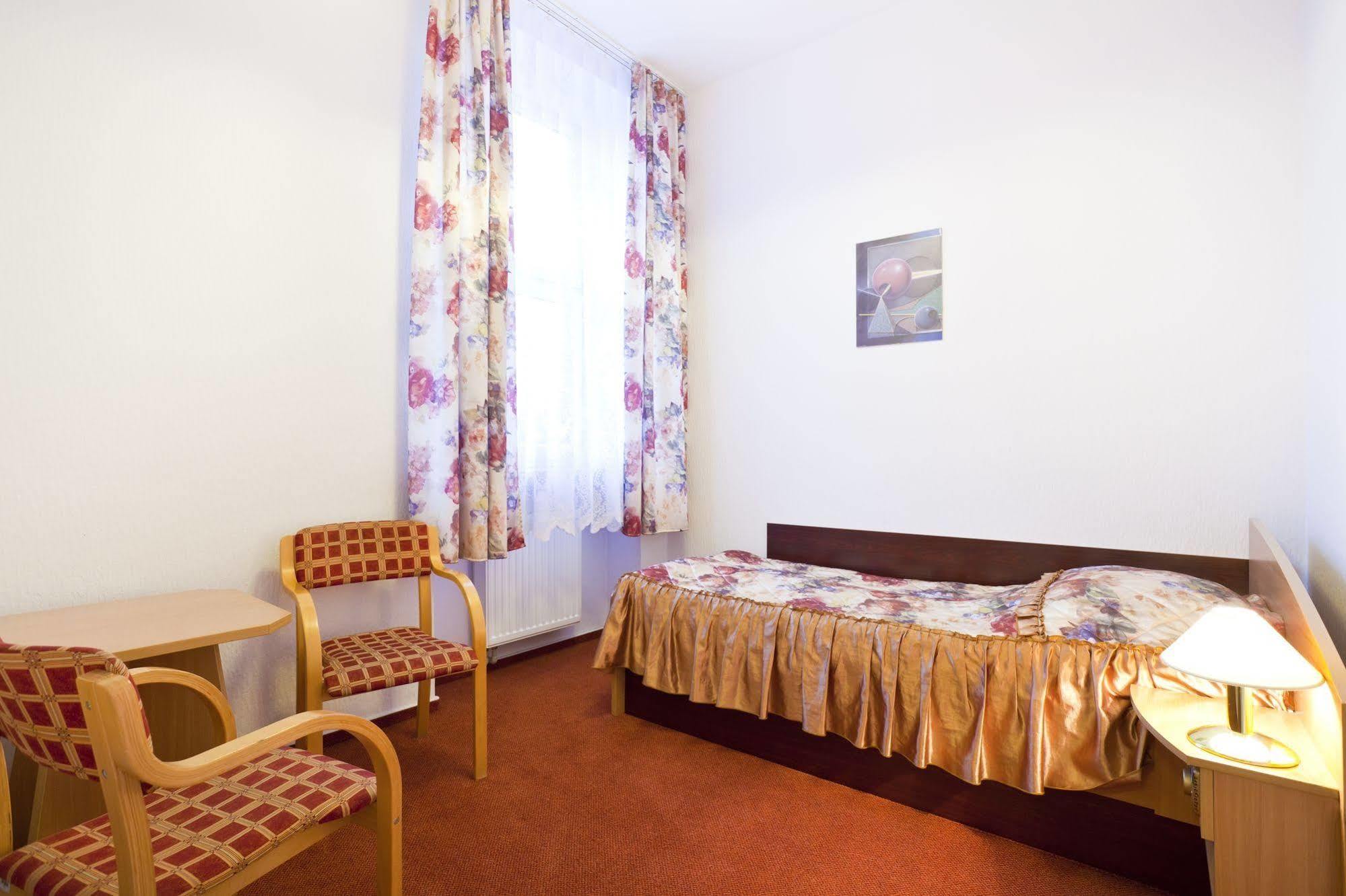 Aiden By Best Western Lodz Екстер'єр фото